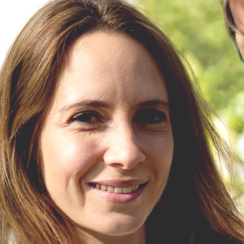 Mentora financiera Esperanza Morales